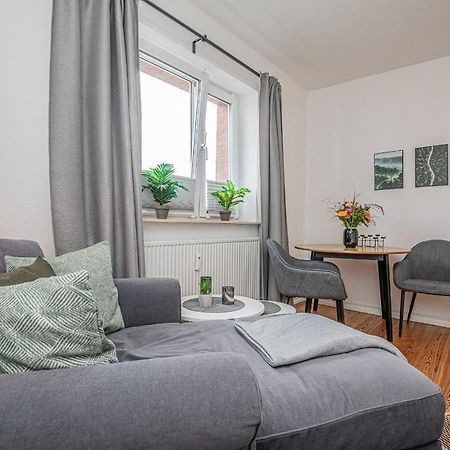 Fewo1846 - Kommood - Zentral Gelegenes Studio-Apartment Mit Balkon Im Hochparterre Flensburg Exteriér fotografie